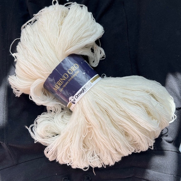 Ornaghi Filati Merino Oro WOOL 1375 yds Off White Fine Made in Italy Skein - Picture 1 of 6